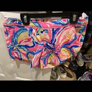 Lily Pulitzer shorts !!!